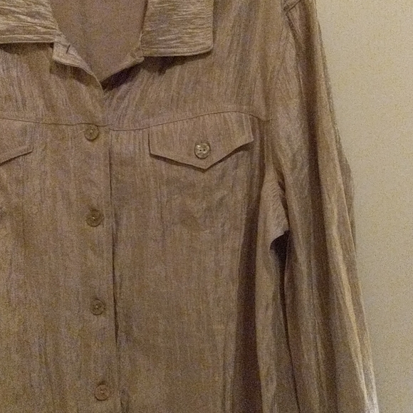 Croft Barrows light shimmery beige jacket, large - Picture 3 of 7